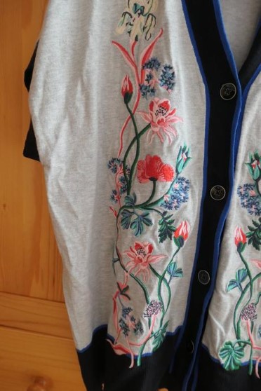 Gant luxusna vysivana krasna, kvalitna vesta l/xl, gant,l