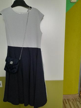 Dievčenské šaty, 134