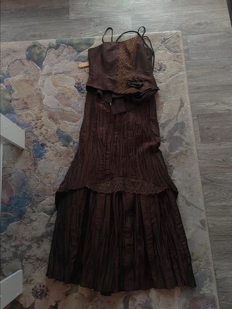 Spoločenské šaty v. m, 38