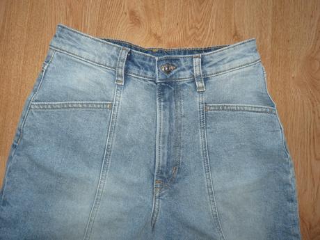 Svetlomodré rifle, h&m,38