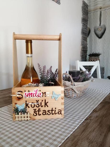 Drevený košik na darovanie, podľa zelania, 