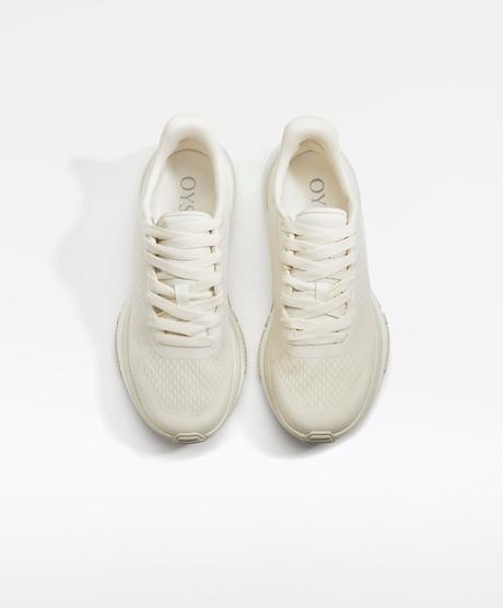 Perfektné tenisky značky oysho, pc 56 eur, 38