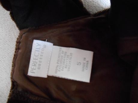 Spolocenske saticky, 110