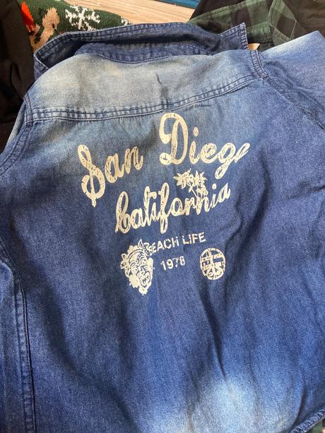 Mikiny tricka, 122–134