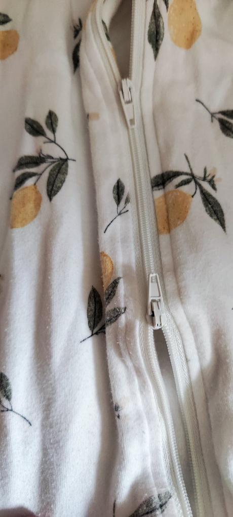 Spací vak s nožičkami, 