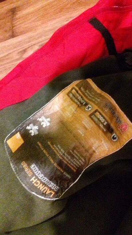 Značková,nepremokavá,lyžiarská,bombastická o neill, 140