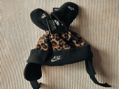 Zimná čiapka a rukavice, nike,46 / 48