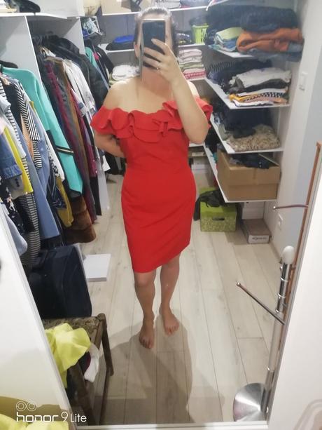 Spoločenske šaty, 44