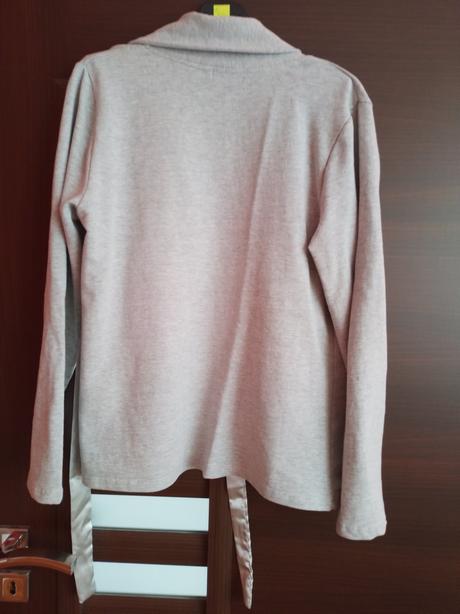 Zavinovací blejzer, 44