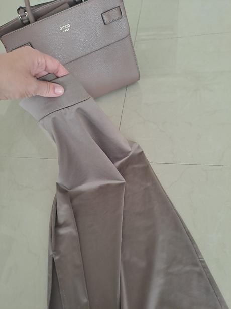 Moderná sukňa, gate,s