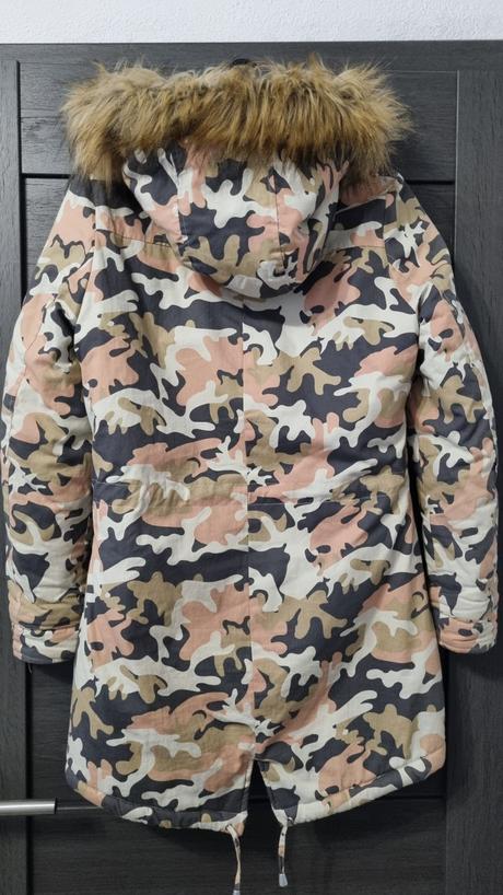 Vetrovka oteplena, new yorker,xs