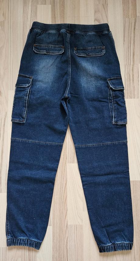 Kapsáčové rifle, h&m,164