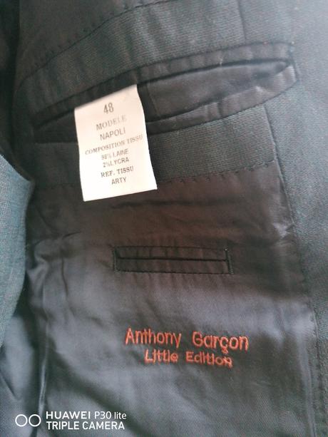 Krásne sako a vesta, 48