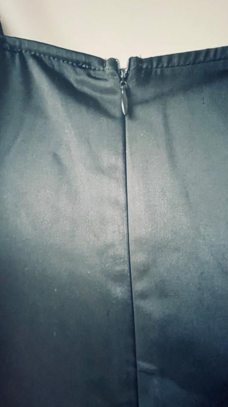 Čierne mini šaty, s