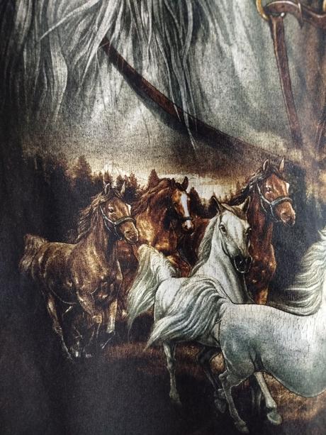 Krásne tričko ,,kone,,, s