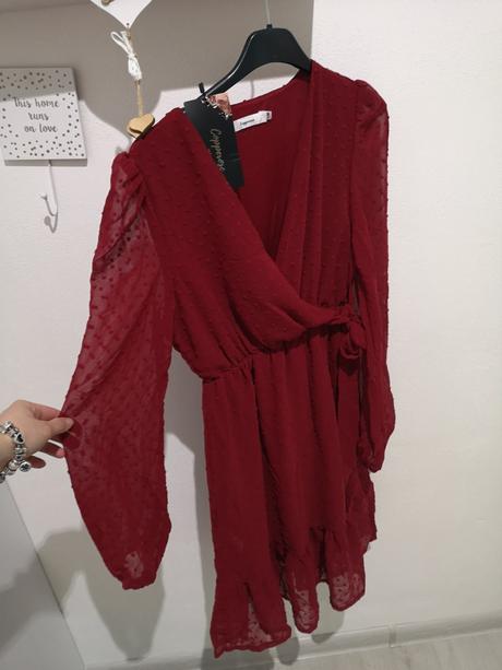 Šaty s nadutymi rukavmi, m