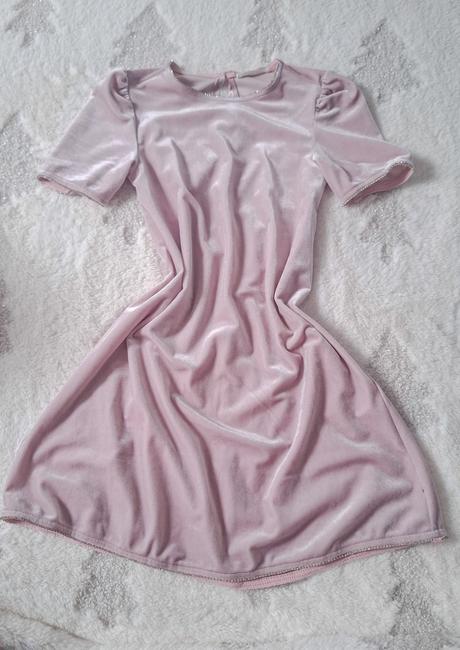 Zamatové šaty s kamienkami, reserved,122