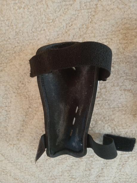 Futbalové chrániče, 