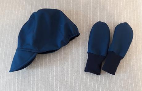 Softshelova ciapka a rukavice, 110