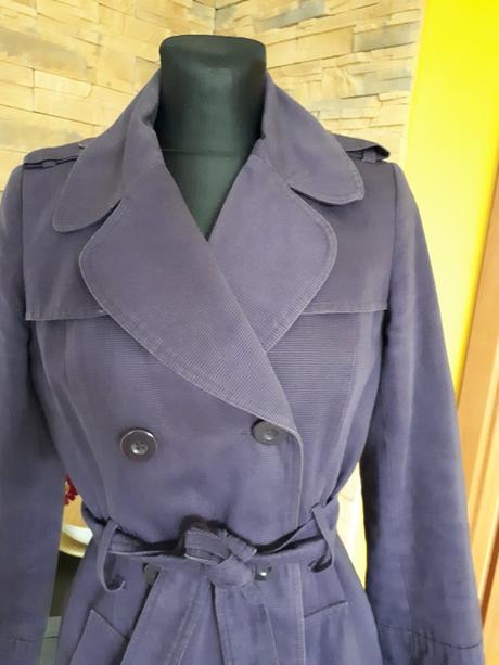 Fialový trenchcoat/trenčkot, 34