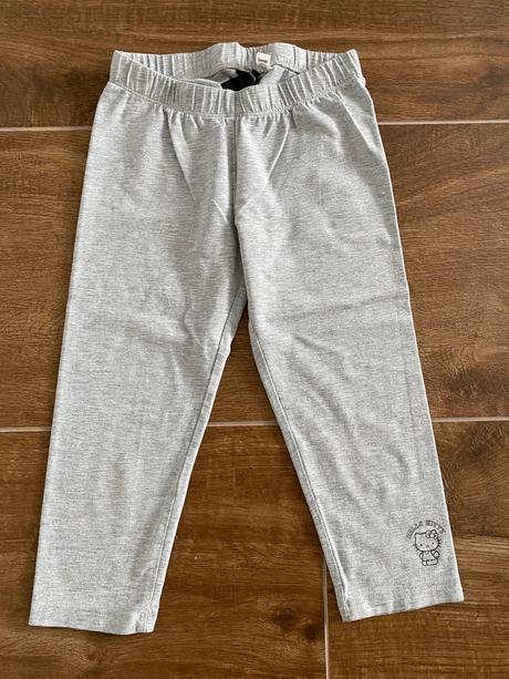 Pyzamko hello kitty, h&m,134