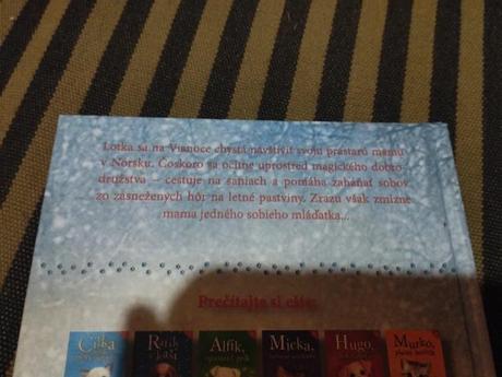 Lotka a vianoce so sobom,