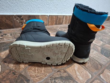 Snehule decathlon, decathlon,28