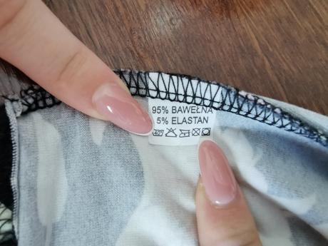 Dievčenské šaty, 122