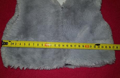 Huňatá vestička, 74