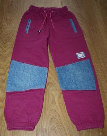 Tepláky, modelko,128