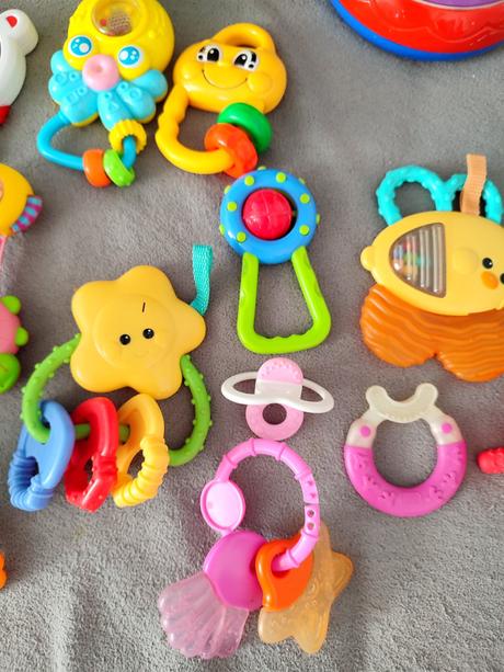 Hračky pre bábätká aj batoľa, 