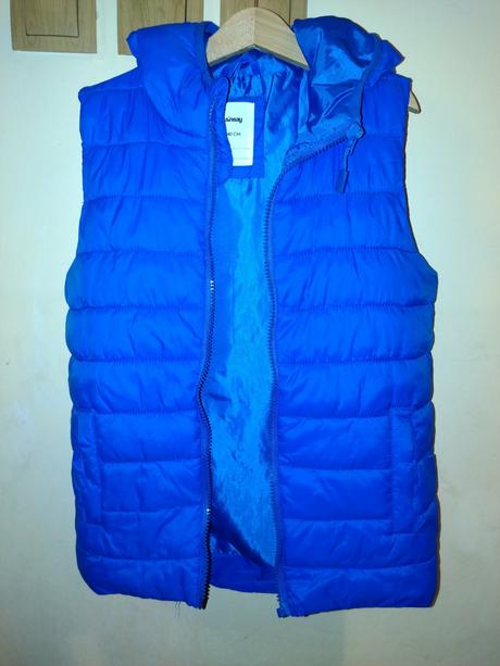 Vesta, modrá, veľ. 140, sinsay,140