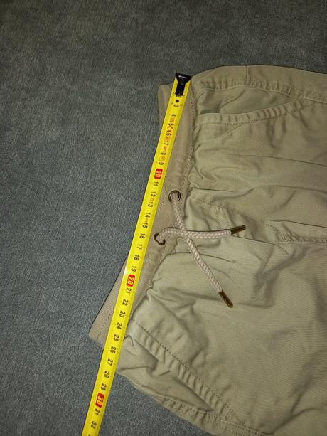 Kapsače, reserved,140