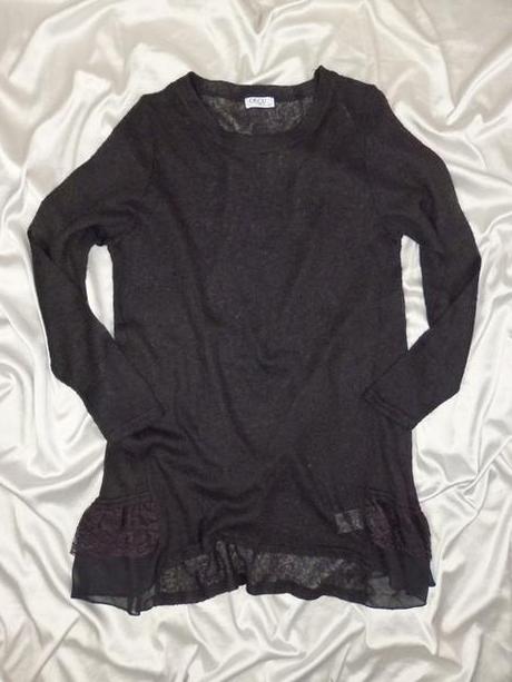 Kvalitný vlnený pulover, 42