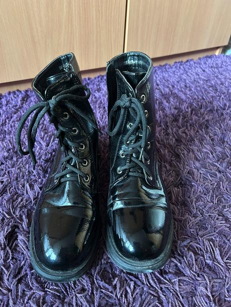 Lakované vysoké topánky  č. 41, 41