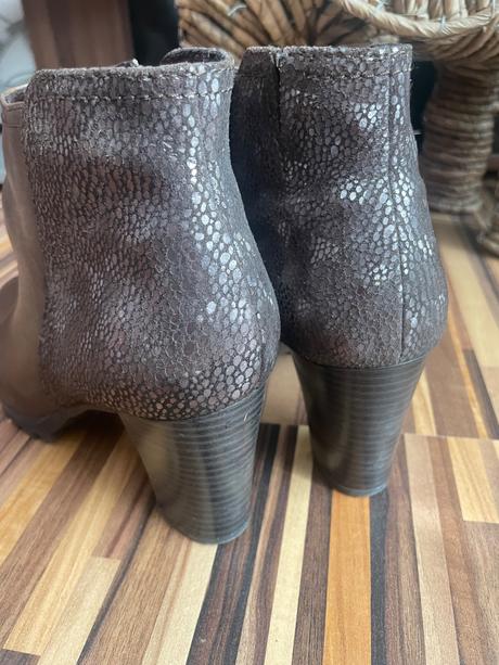 Caprice kožené kotníky, 39