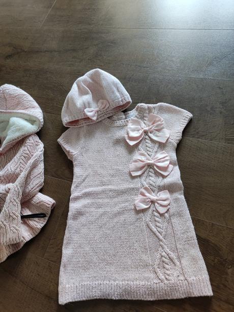 Svetrikove šaty+baretka, 92