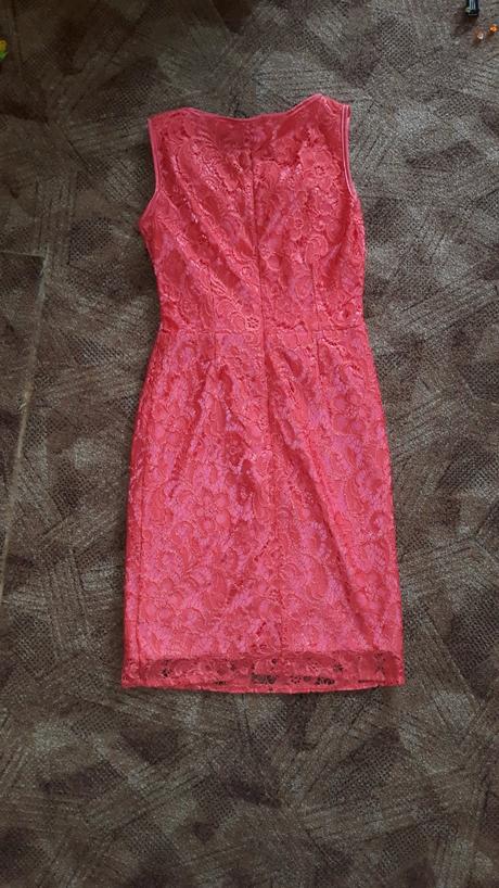 Krátke spoločenské šaty, s