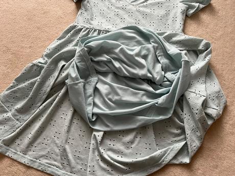 Šaty s 3 volánmi, sinsay,xs