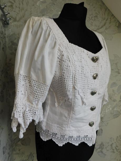 Luxusna bluzka ku kroju, 44