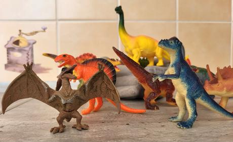 Dinosaury  - 9 kusov - stredná veľkosť, 