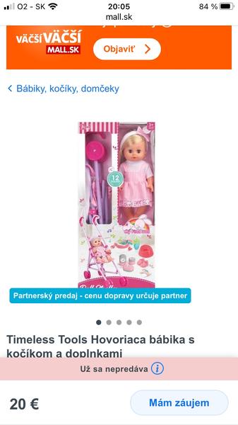 Kde vložiť batérie do hovoriacej bábiky?