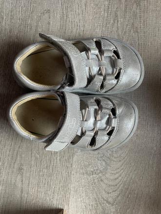 Barefood sandálky, froddo,24