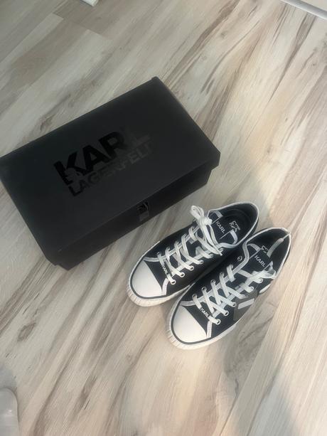 Karl tenisky, karl lagerfeld,39