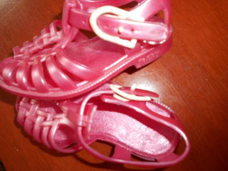 Potreby pre šport ,sandálky do vody, 21