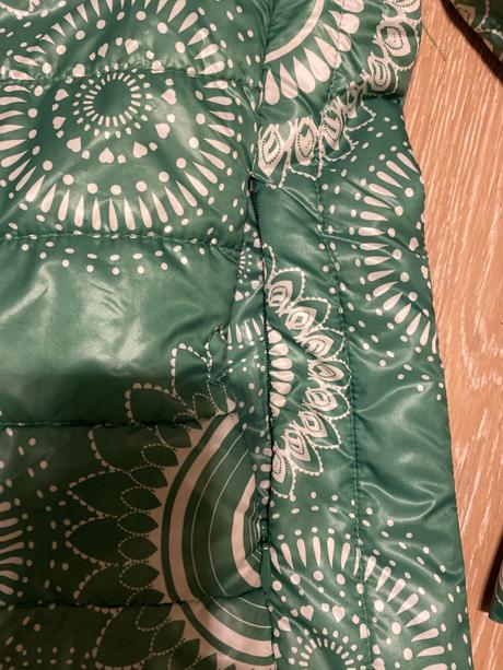 Prechodná prešívaná bunda, desigual,40