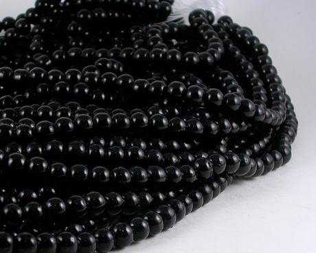 Korálka akrylová čierna 6 mm, 