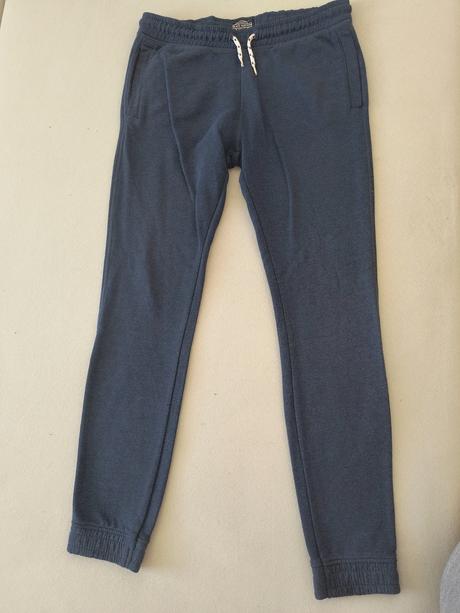 Teplaky veľmi pekne, 164