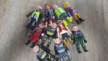 Postavičky playmobil 9kus, 