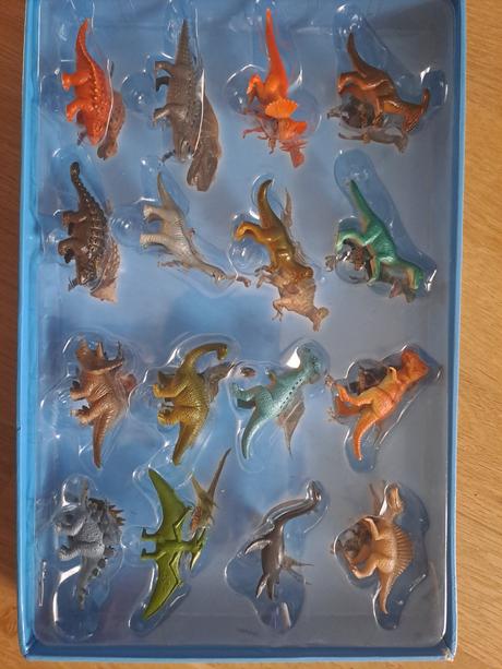 Dinosaury zberateľský box, 